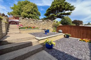 Front Garden- click for photo gallery